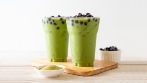 タピオカ緑茶ラテ